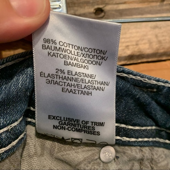 Silver Aiko Slim Super Stretch Cutoff Shorts Light Wash Size 16 - Picture 10 of 10